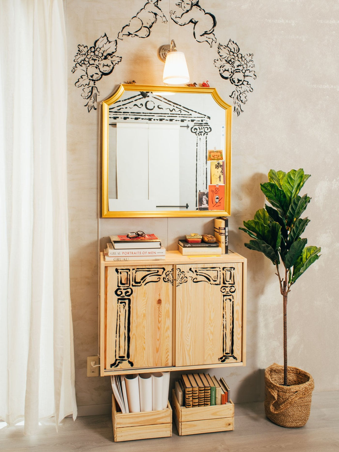 Small Space, Big Character: A Vintage-Modern Studio
