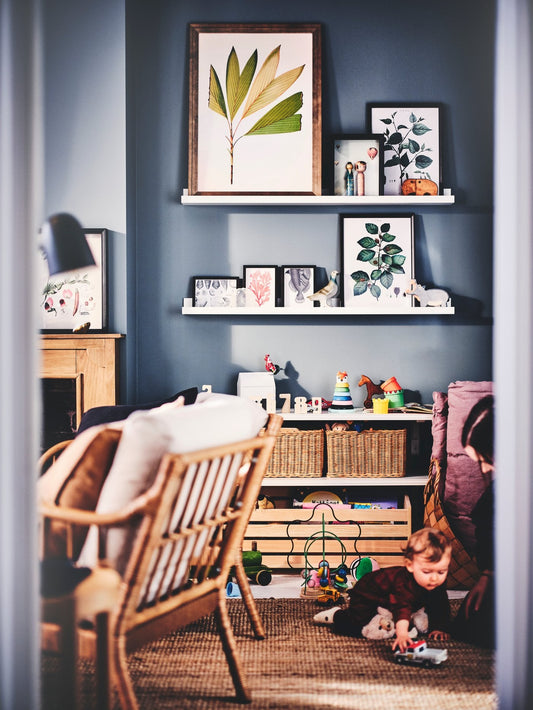 Making Room: A Hallway and Kitchen That Grow With You