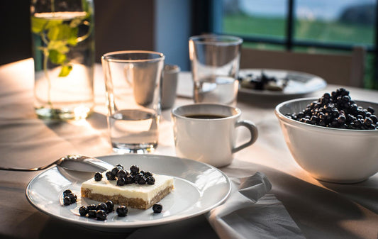 Plan a Relaxed Dinner Party at Home
