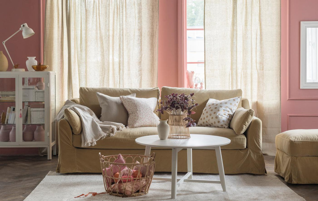 Two Easy Ways To Bring Autumn Into Your Living Room