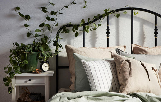 Bringing A Little Nature Into The Bedroom