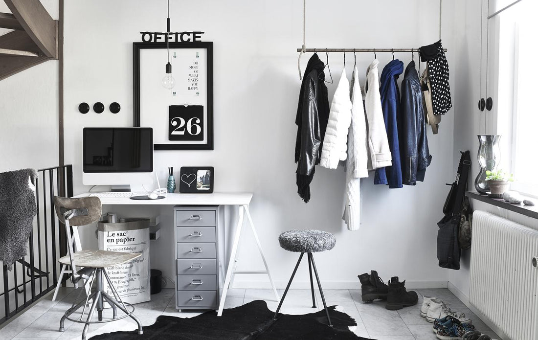 Setting Up A Hallway Desk At Home