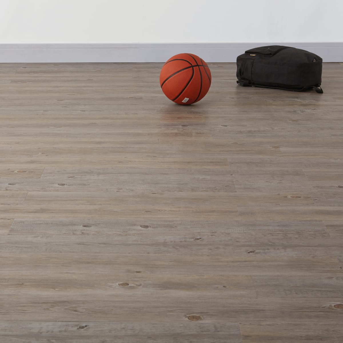 DAINTREE ADHESIVE LVT FLOORING 1.8 MM /0.3 2.23 M2 STRONG