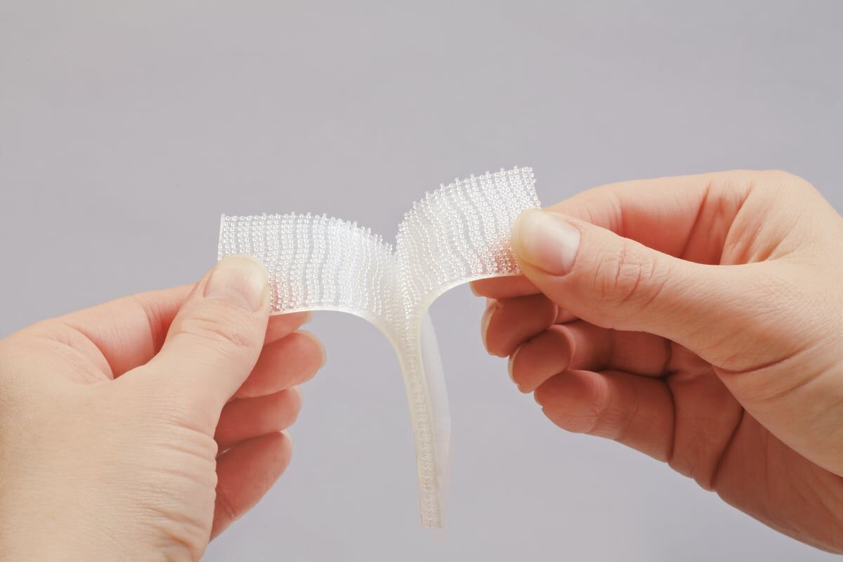 2 TRANSPARENT SCOTCHr 25MM X 76 MM 5 KG TRANSPARENT STRAPPING STRINGS