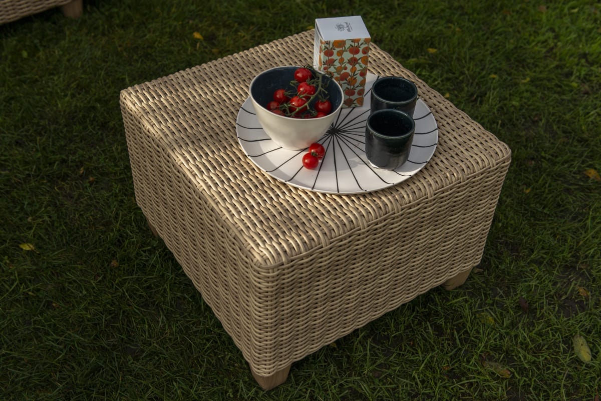 Bricocenter NATERIAL - MEDENA corner sofa, two seats and the table for 7 people, 150x90, synthetic rattan