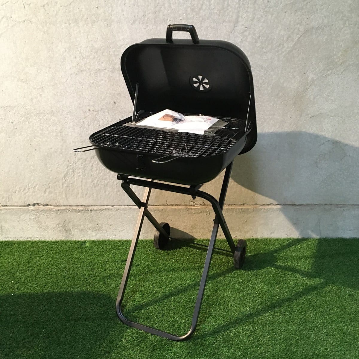 Bricocenter PORTABLE BBQ WITH WHEELS WITH GRILL 52X53