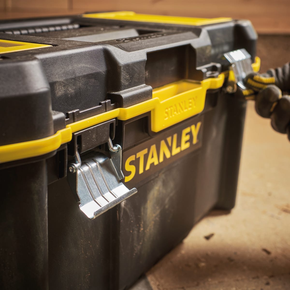 Bricocenter STANLEY CANTILEVER TOOLBOX 19 INCH