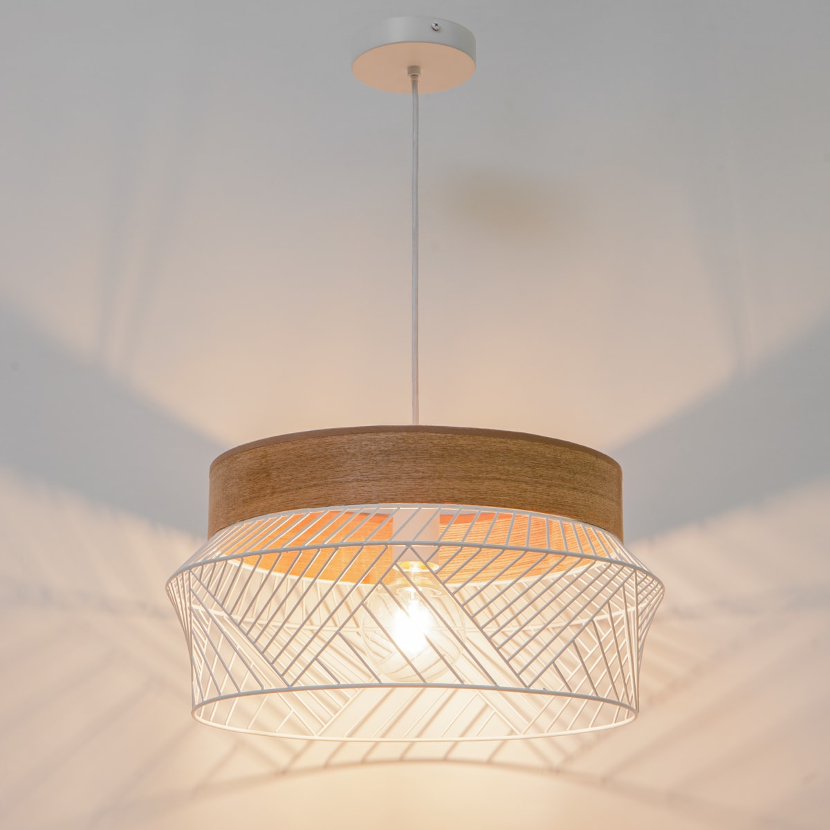 KANEL METAL AND WOOD CHANDELIER WHITE E27=46W