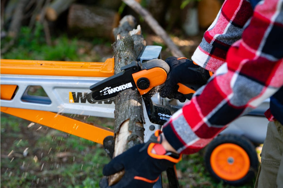 Bricocenter 20V-2Ah MULTI-FUNCTIONAL BATTERY HARVEST AND BATTERY CHARGER