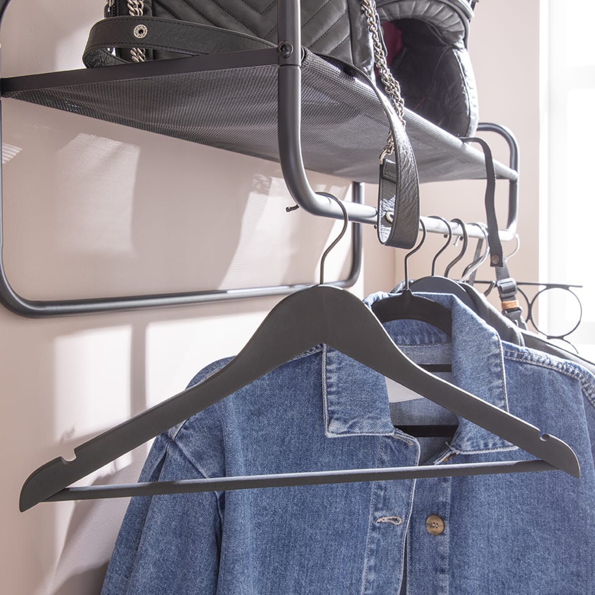 Bricocenter SET OF 4 SPACEO BLACK NON-SLIP HANGERS