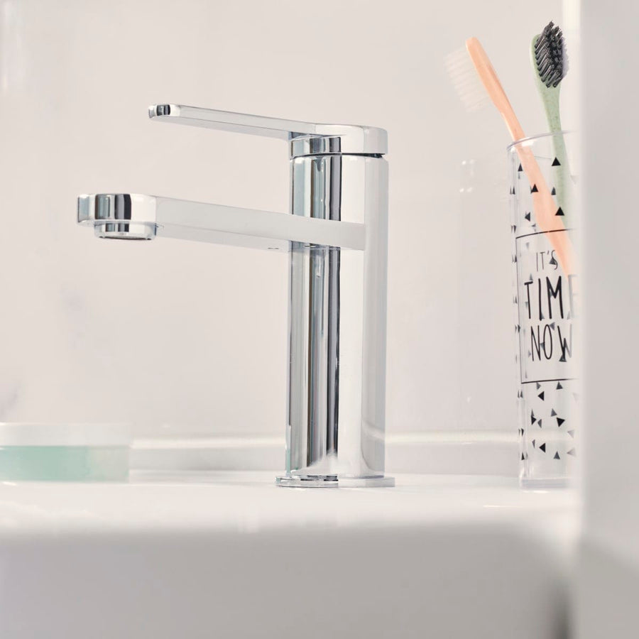 Bricocenter ESSENTIAL BASIN MIXER CHROME