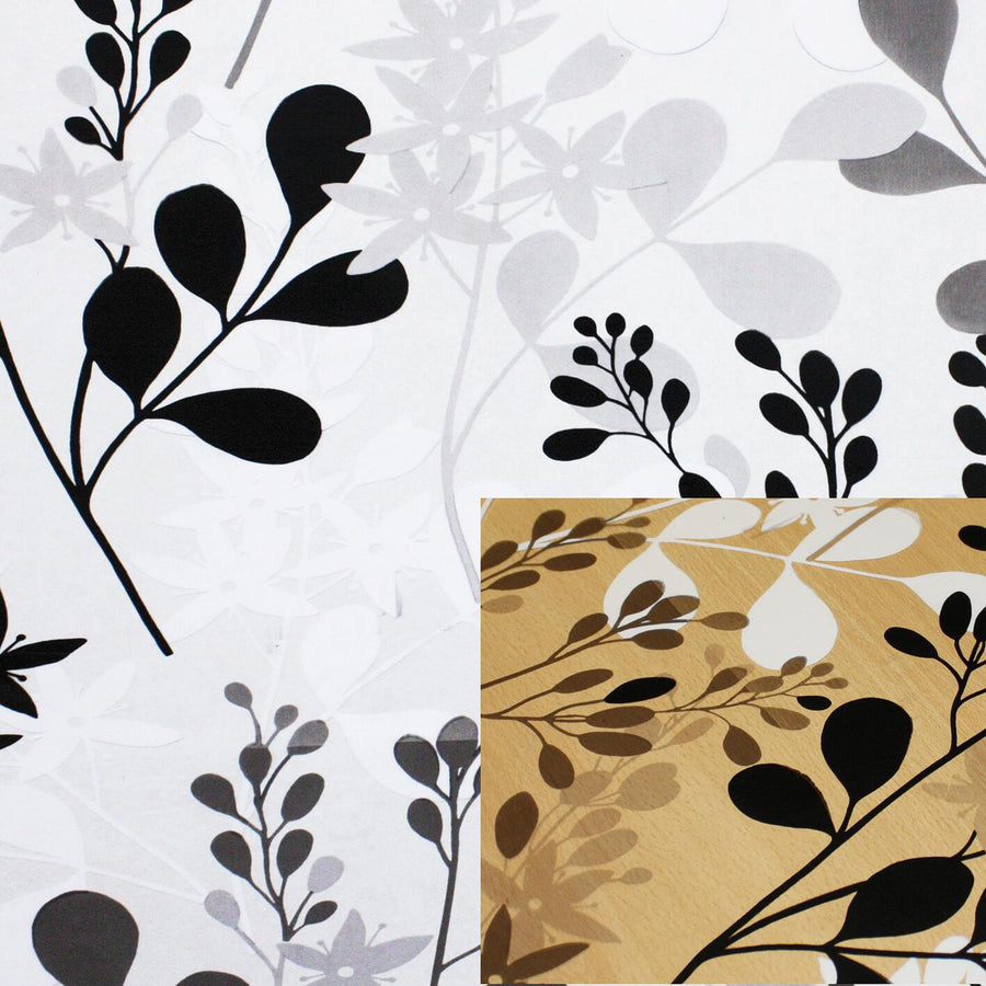 *Black and white printed tablecloth, 140 cm high