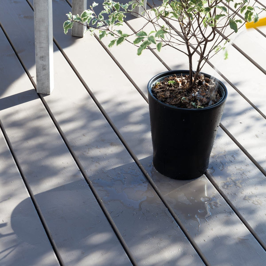 Bricocenter PROTECTIVE OIL FOR EXTERIOR WOOD FLOORS SOLVENT-BASED COLOURLESS V33 2,5 LT