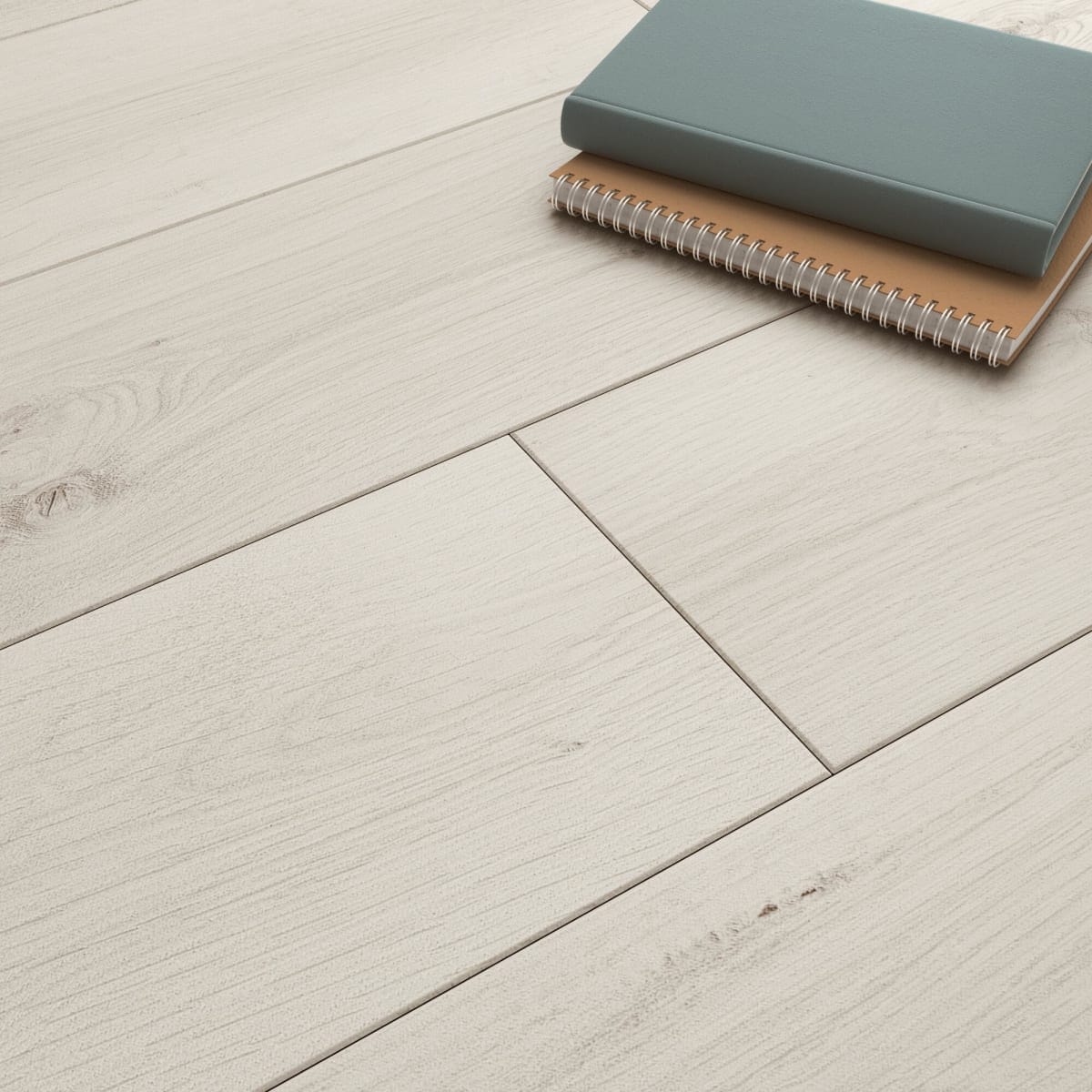 Bricocenter LAMINATE NISBET 8/32 1.99SQM STRONG WHITE