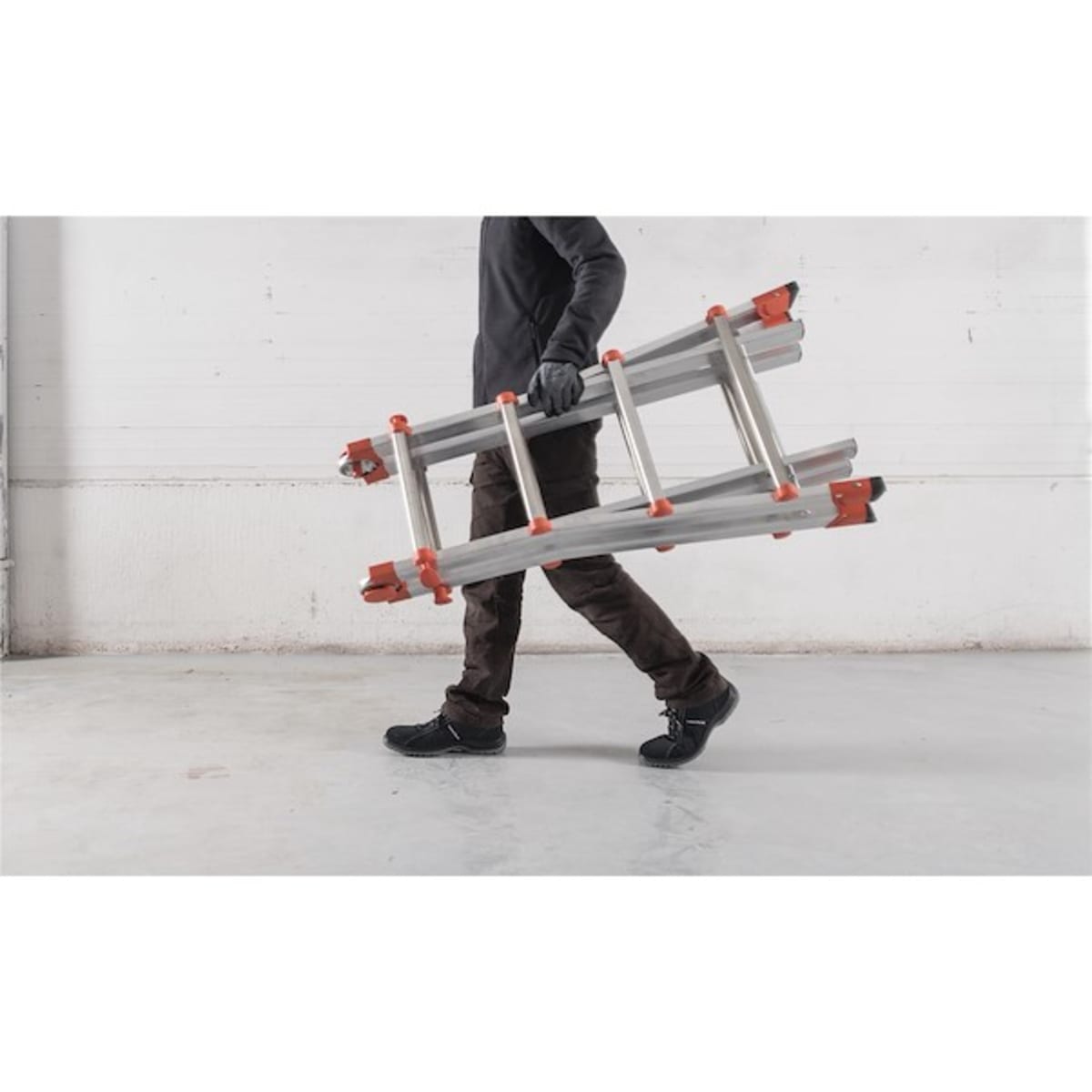 GIANT TELESCOPIC LADDER ALL 5+5 STEPS CAPACITY 150KG