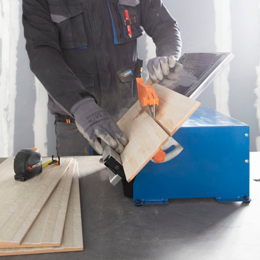 Dexter electric tile cutter, maximum cutting thickness 33 mm, 180 mm blade, 450 W