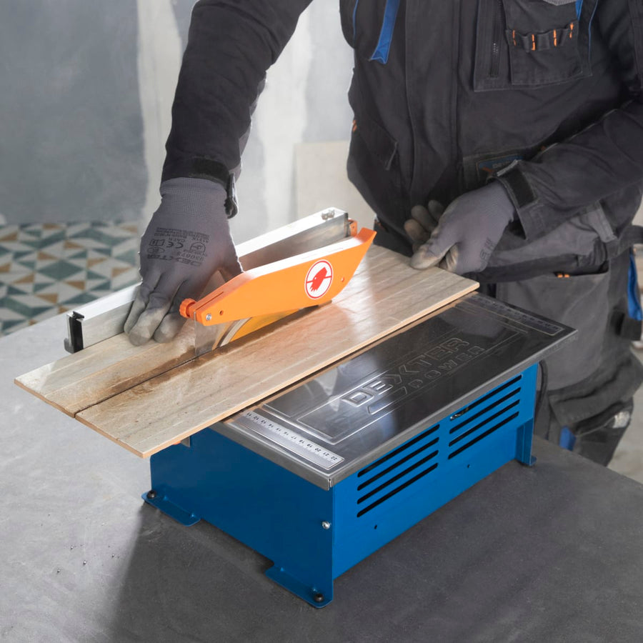 Dexter electric tile cutter, maximum cutting thickness 33 mm, 180 mm blade, 450 W