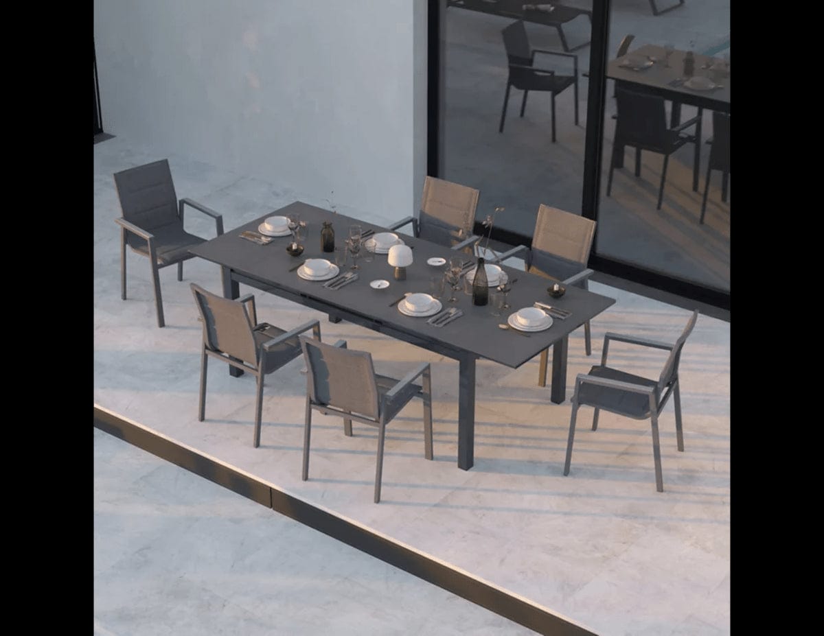 Bricocenter ODYSSEA II EASY NATERIAL TABLE 180/240X100 ANTHRACITE ALUMINUM GLASS TOP