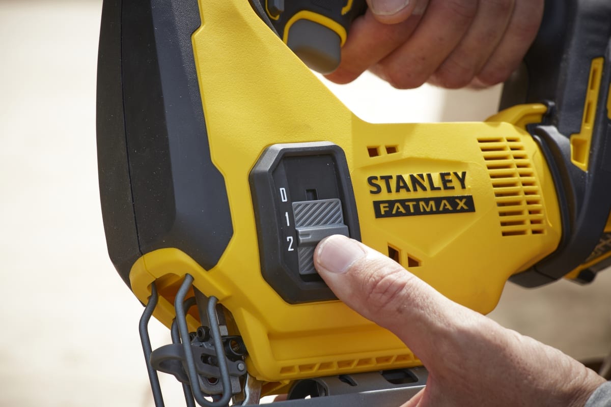 Bricocenter JIGSAW STANLEY FATMAX 18V, WITHOUT BATTERY AND CHARGER