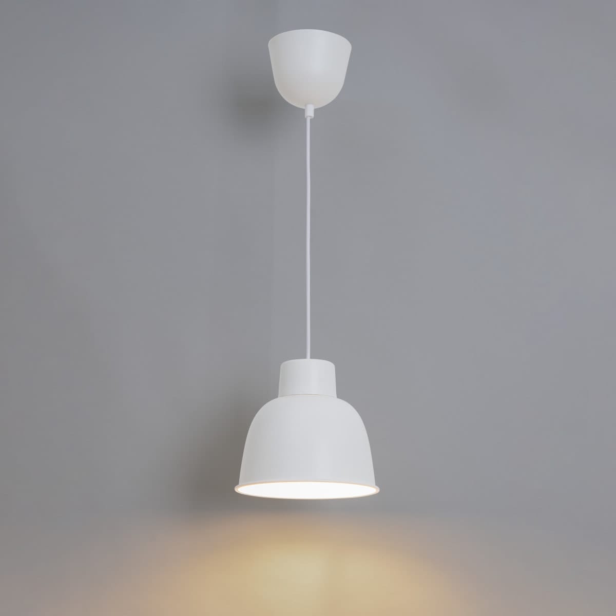 Bricocenter LAMPADARIO MELGA METALLO BIANCO D18.5 H12CM E27=46W