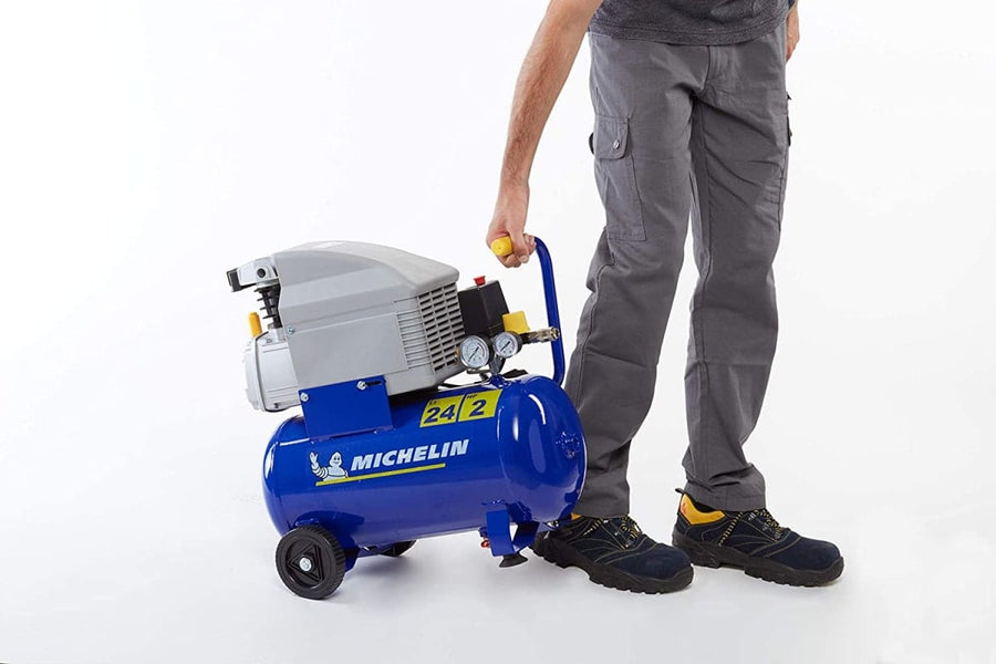Bricocenter MICHELIN COMPRESSOR 24LT 2HP 8BAR OIL LUBRICATED