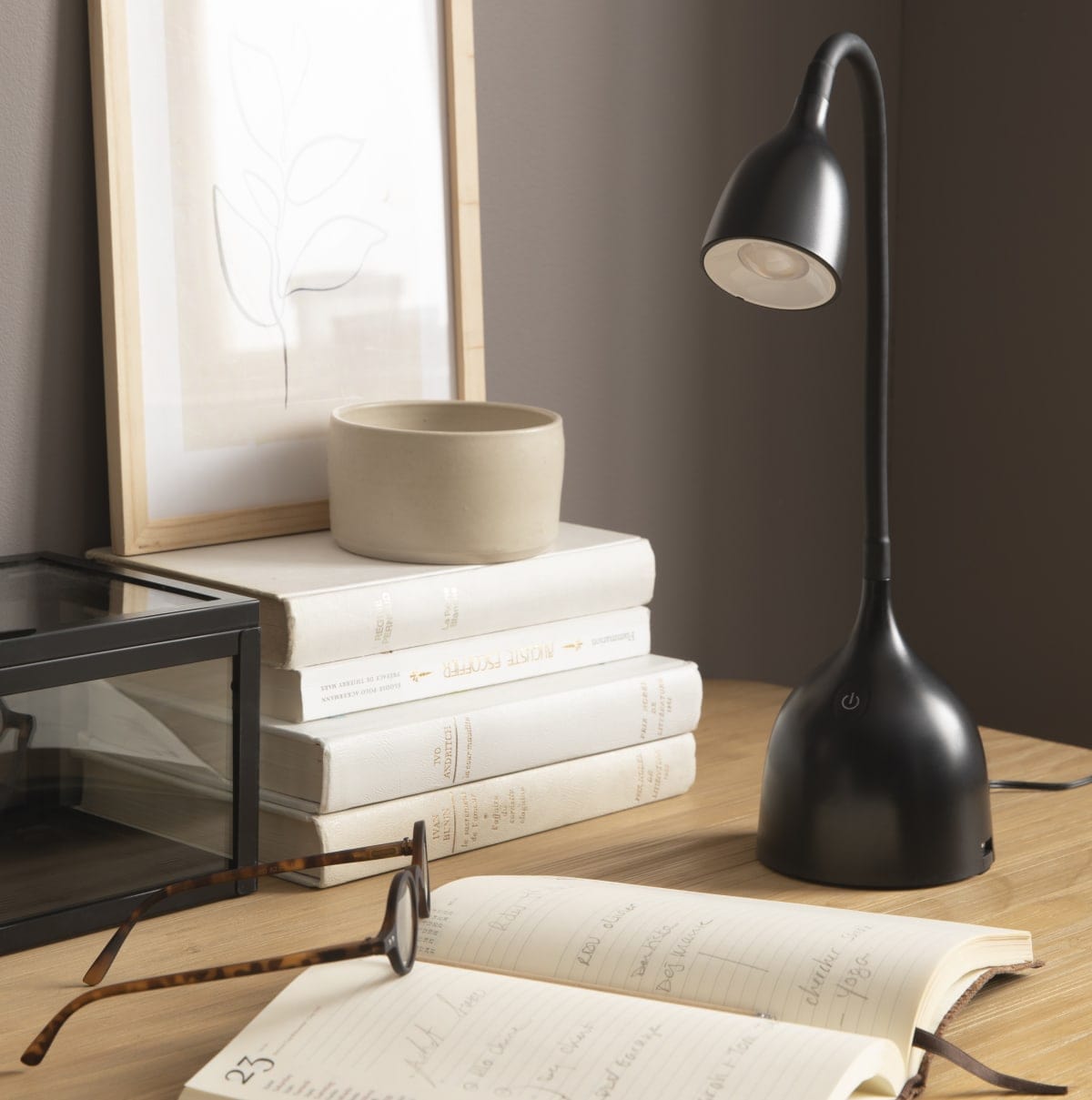 Bricocenter LAMPADA STUDIO SWALLOW METALLO NERO H37 CM LED 400LM CON USB