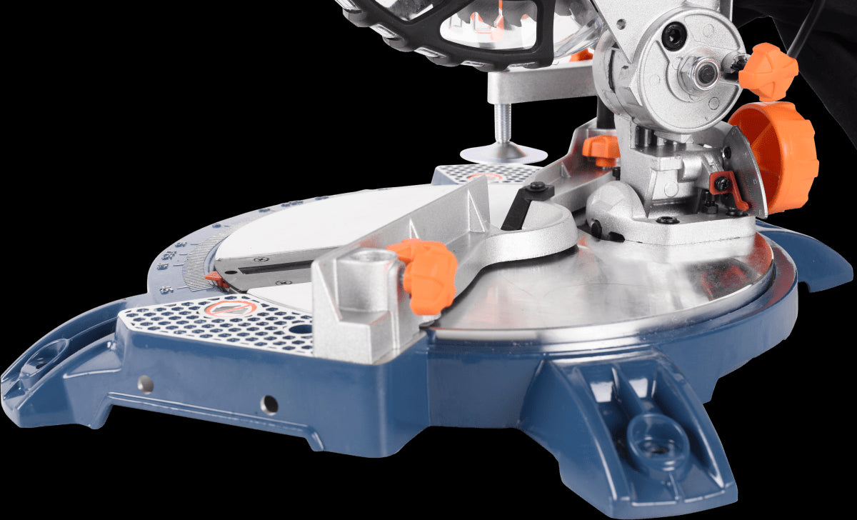 DEXTER 1700W 210MM MITRE SAW, ALUMINIUM BASE, WITHOUT LASER