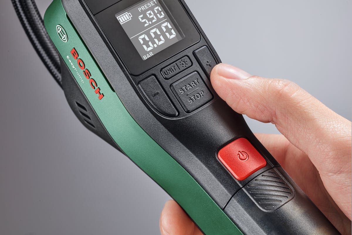 Bricocenter EASYPUMP BOSCH BATTERY COMPRESSOR