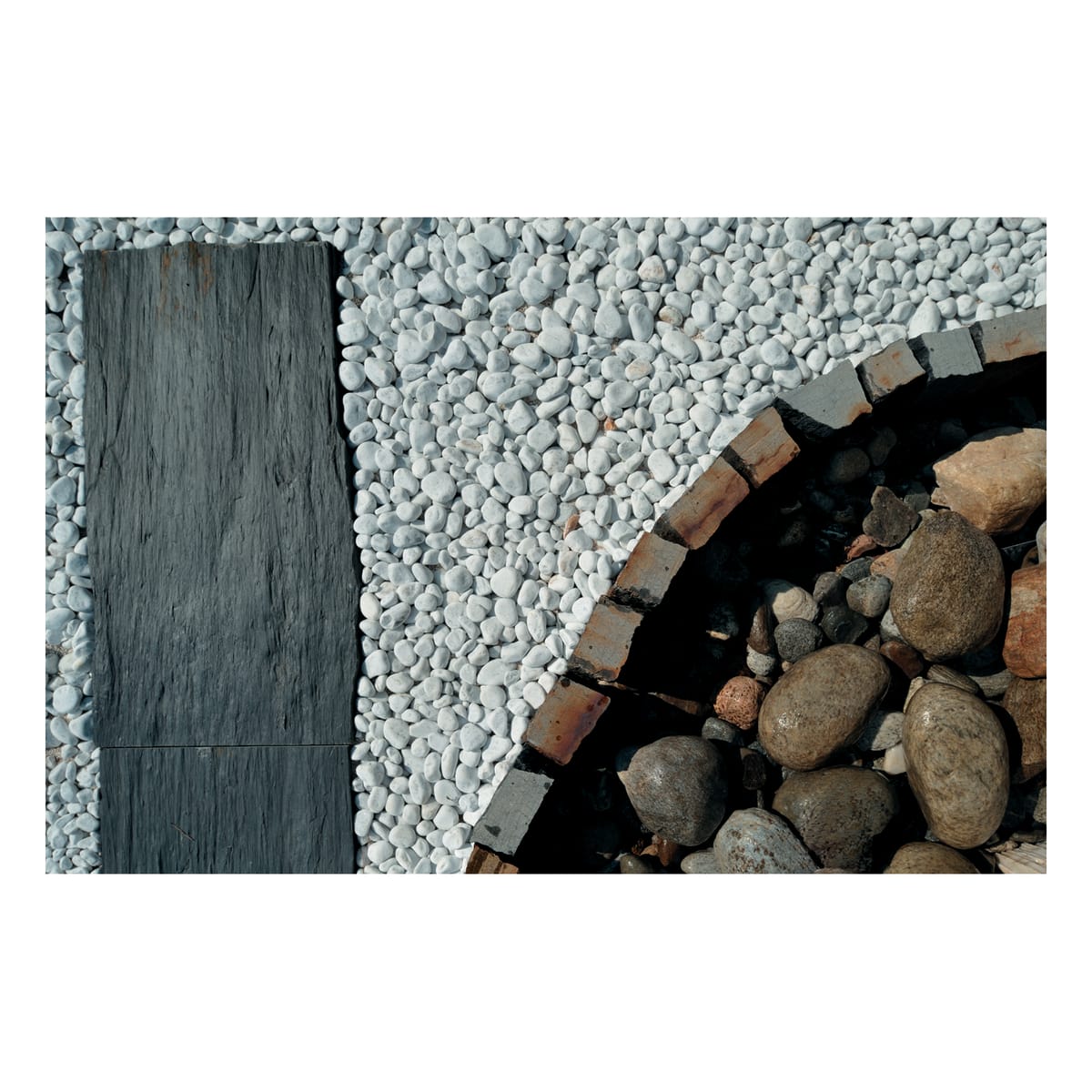 Bricocenter CARRARA WHITE PEBBLE 7/15 MM BAG OF 20 KG