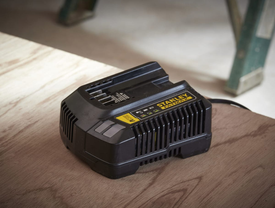 STANLEY FAT MAX V20 FAST 18V CHARGER FOR 2.0 AH AND 4.0AH