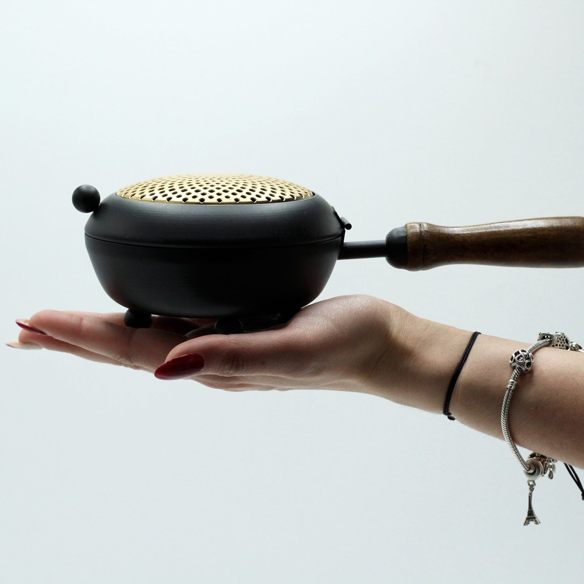 Bliss Large Iron Censer Incense Burner - Gold detail
