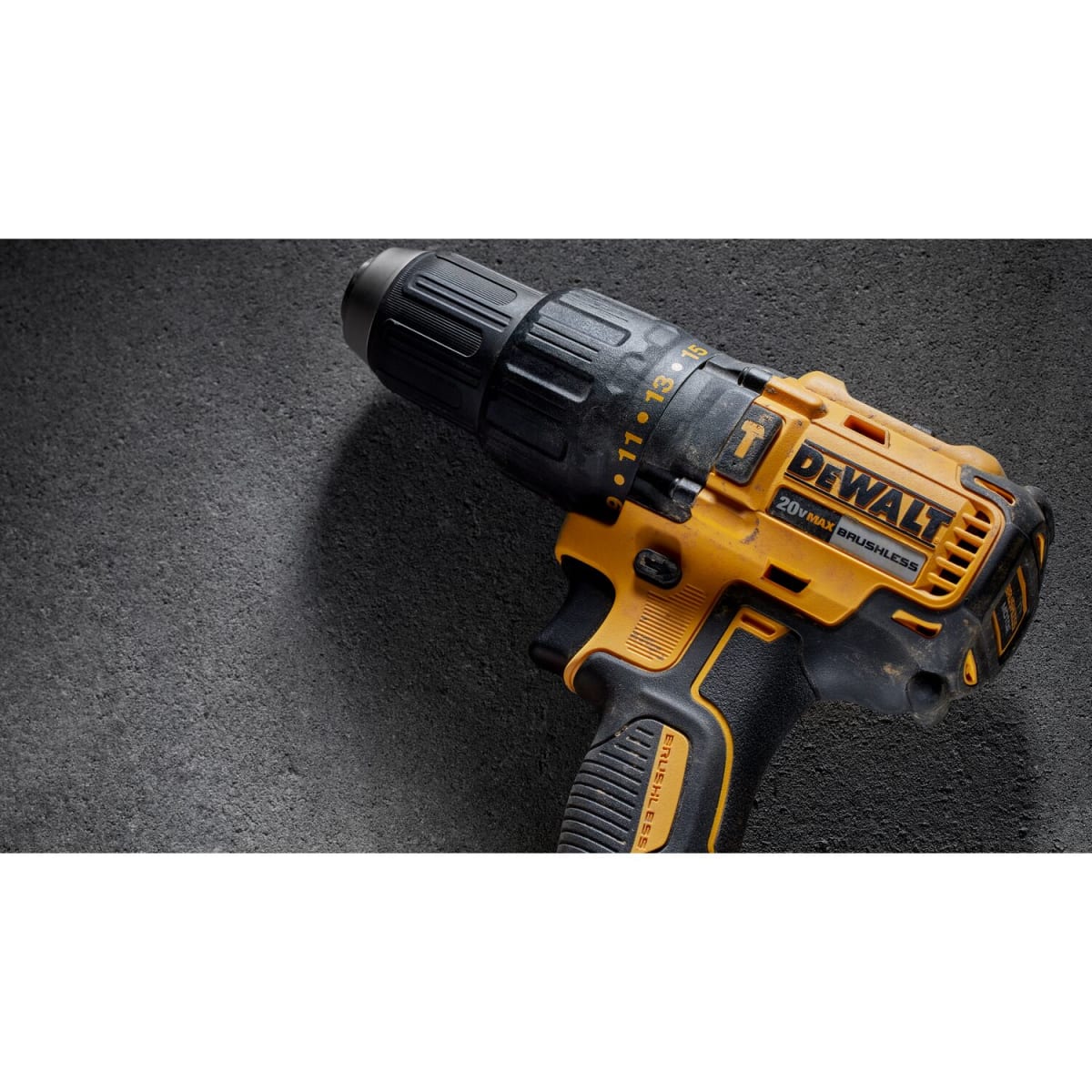 Bricocenter TRAPANO AVVITATORE CON PERCUSSIONE COMPATTO DEWALT 2 VELOCITA 18V 2 X 2AH MOTORE BRUSHLESS