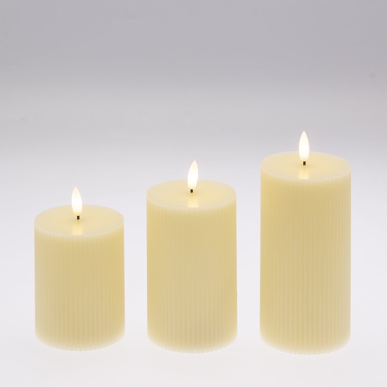 Bricocenter SET 3 IVORY CANDLES DIAM 7.5 CM H10-12.5-15 CM