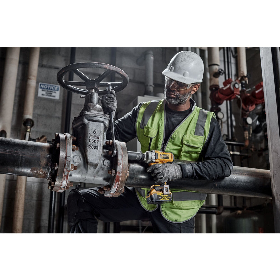 Bricocenter TRAPANO AVVITATORE A IMPULSI BRUSHLESS DEWALT 20V 3VELOCITA', SENZA BATTERIA E CARICABATTE