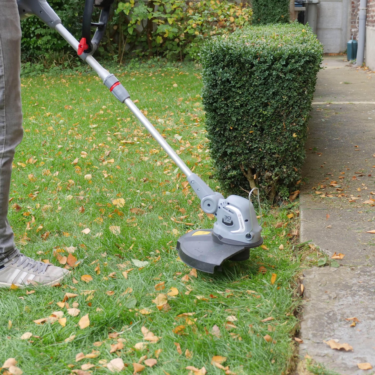 600W STERWINS STRING TRIMMER CUTTING DIAMETER 30CM