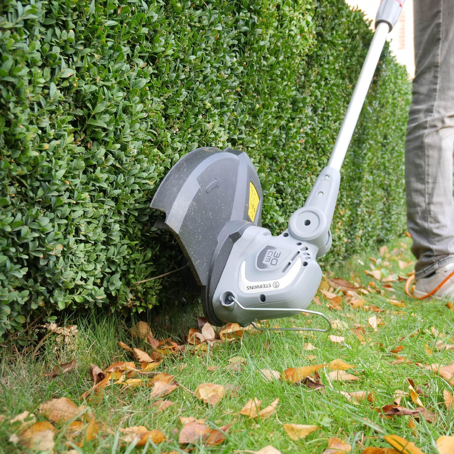 600W STERWINS STRING TRIMMER CUTTING DIAMETER 30CM