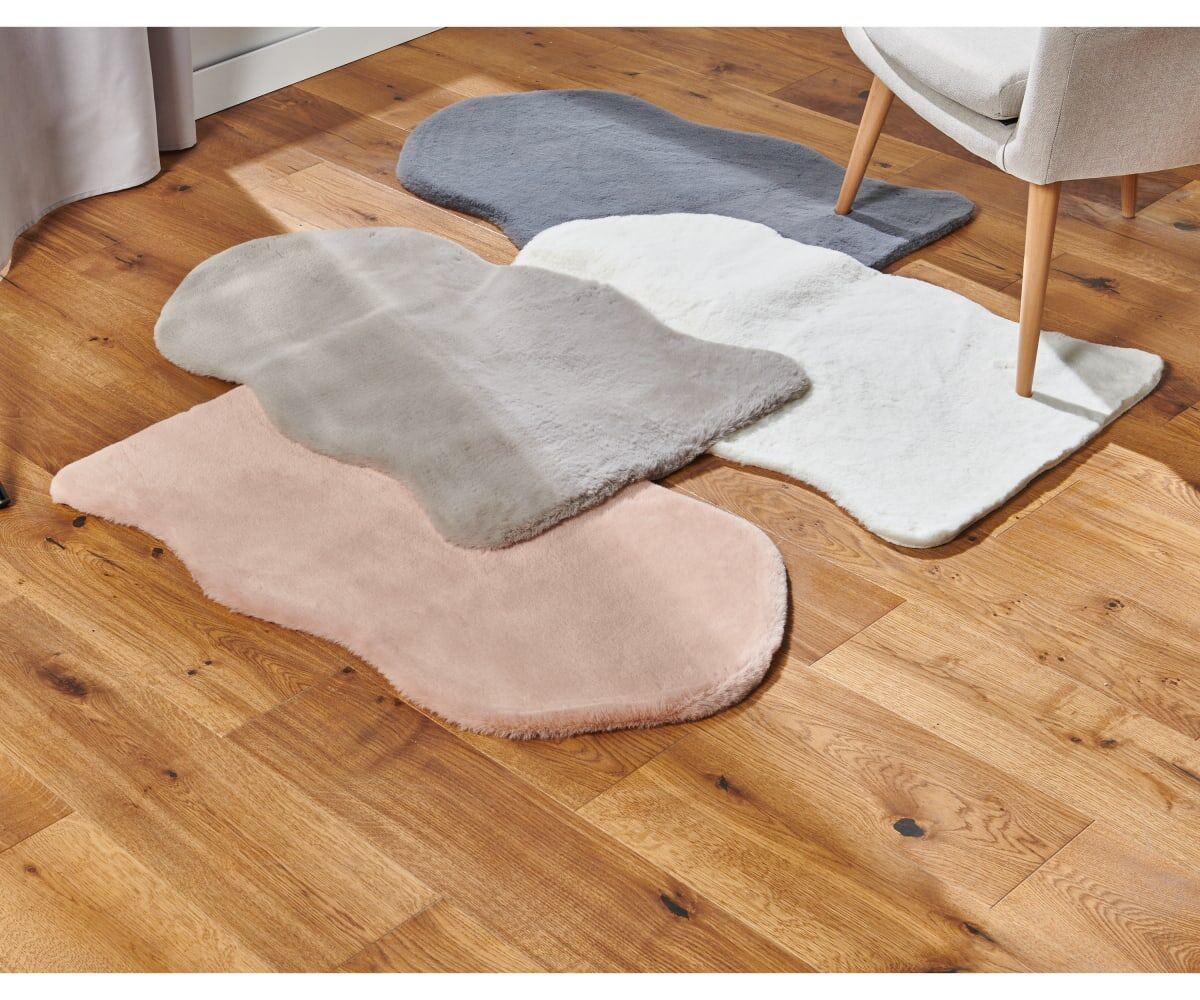 CREAM WHITE 60X90CM LONG PILE POLYESTER CARPET