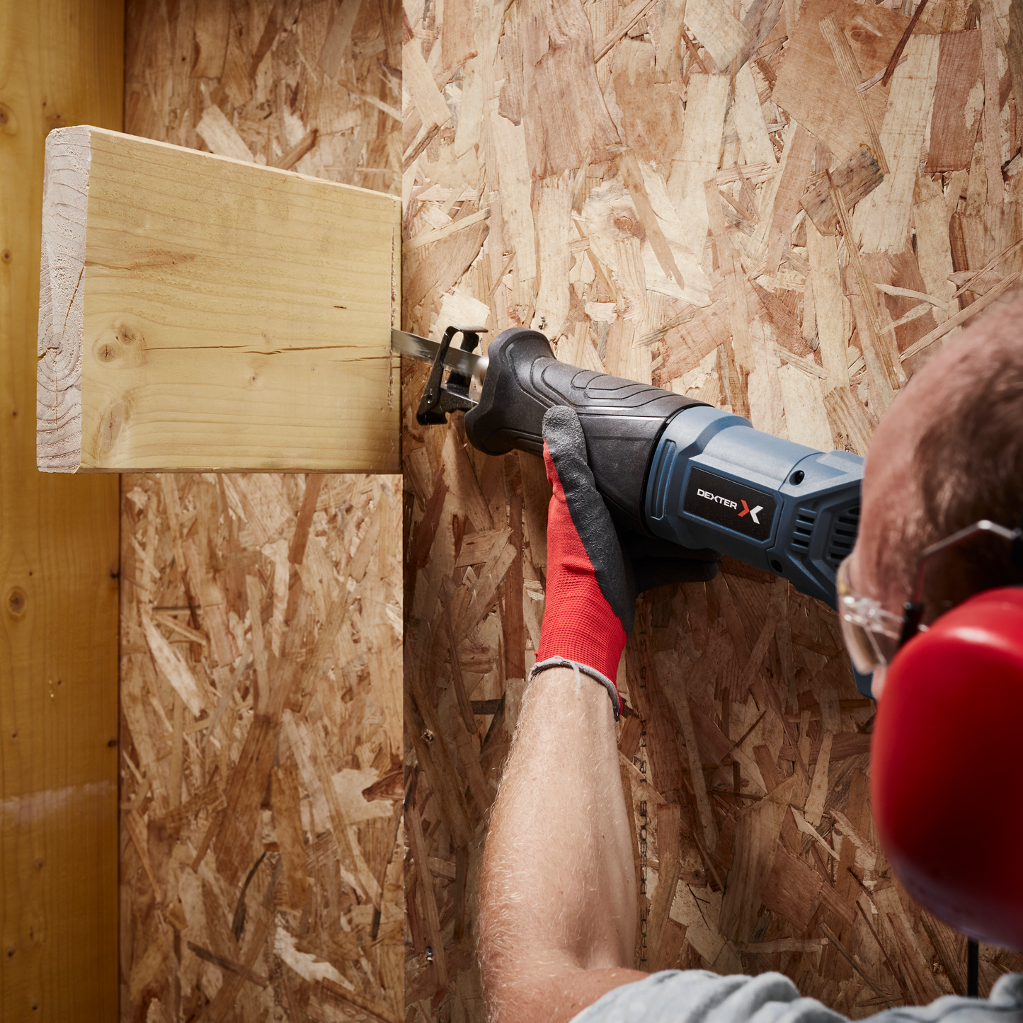 DEXTER RECIPROCATING SAW 900W, MAXIMUM CUTTING HEIGHT WOOD 150/200MM