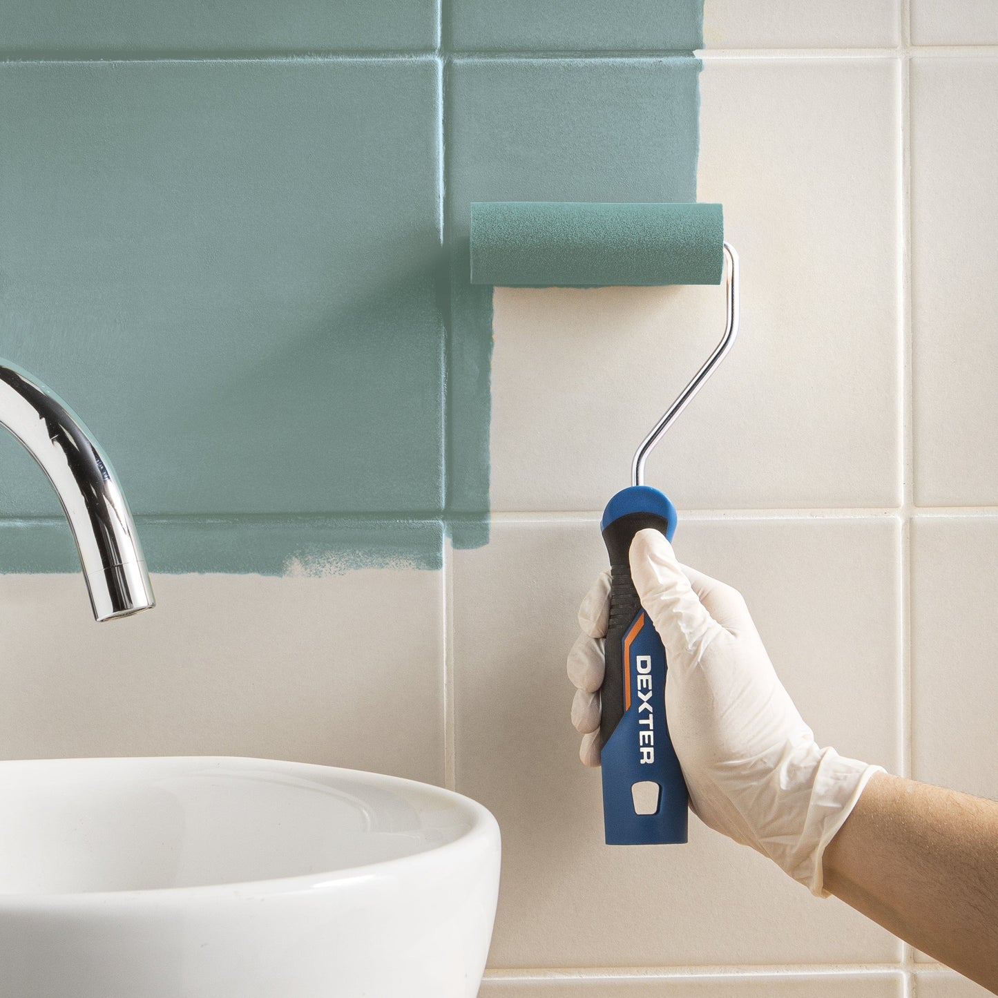 Bricocenter WATER GLAZE FOR FURNITURE AND KITCHEN AND BATHROOM TILES GREEN SAGE 3 SATIN LUXENS 2 LT