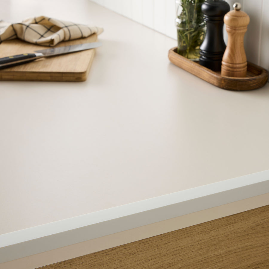 25x20x1mm matt white PVC L-shaped corner profile, 6m