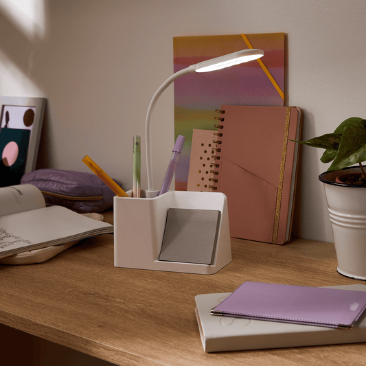 Piat study lamp, white plastic, H23 cm, LED 5W CCT dimmable