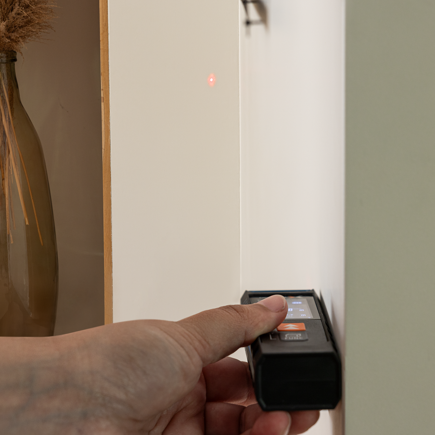 LASER DISTANCE DEXTER 20M 2 AAA BATTERIES