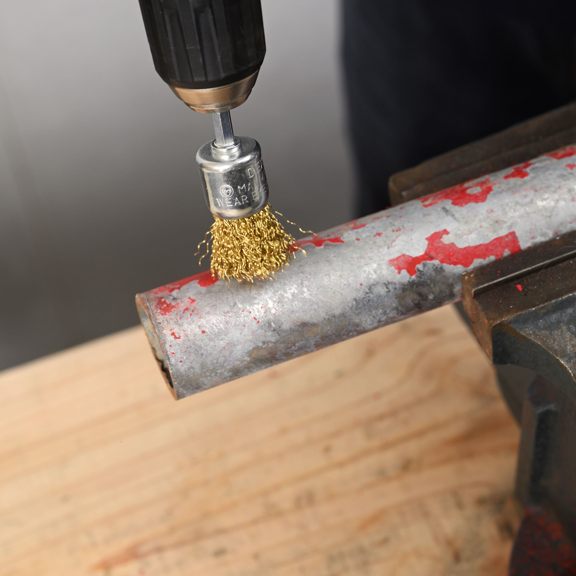 DEXTER DRILL END BRUSH FOR FINE DUSTING OF CRIMPED BRASS WIRES 25 MM