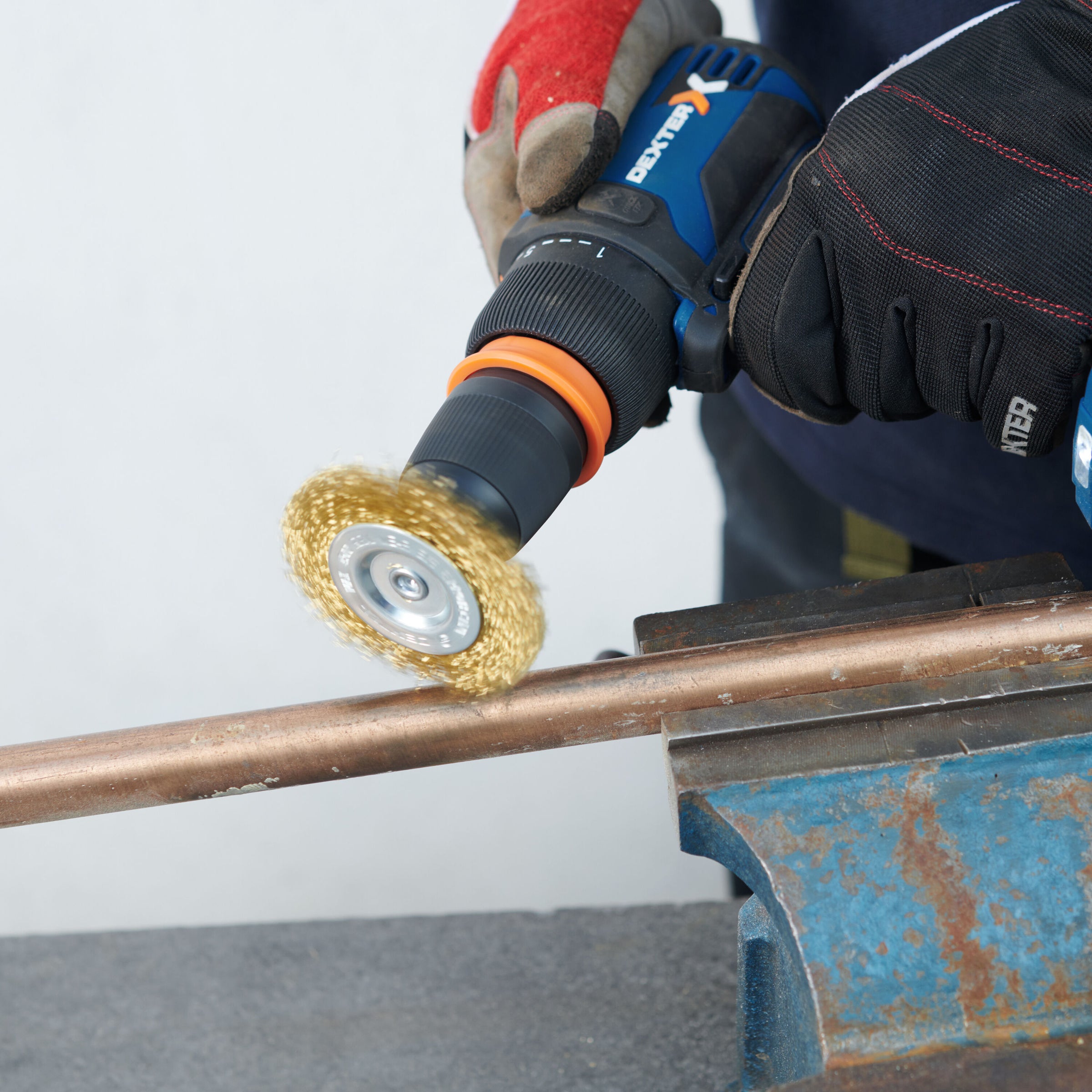 DEXTER DRILL WIRE WHEEL BRUSH FOR FINE DUSTING OF CRIMPED BRASS WIRES