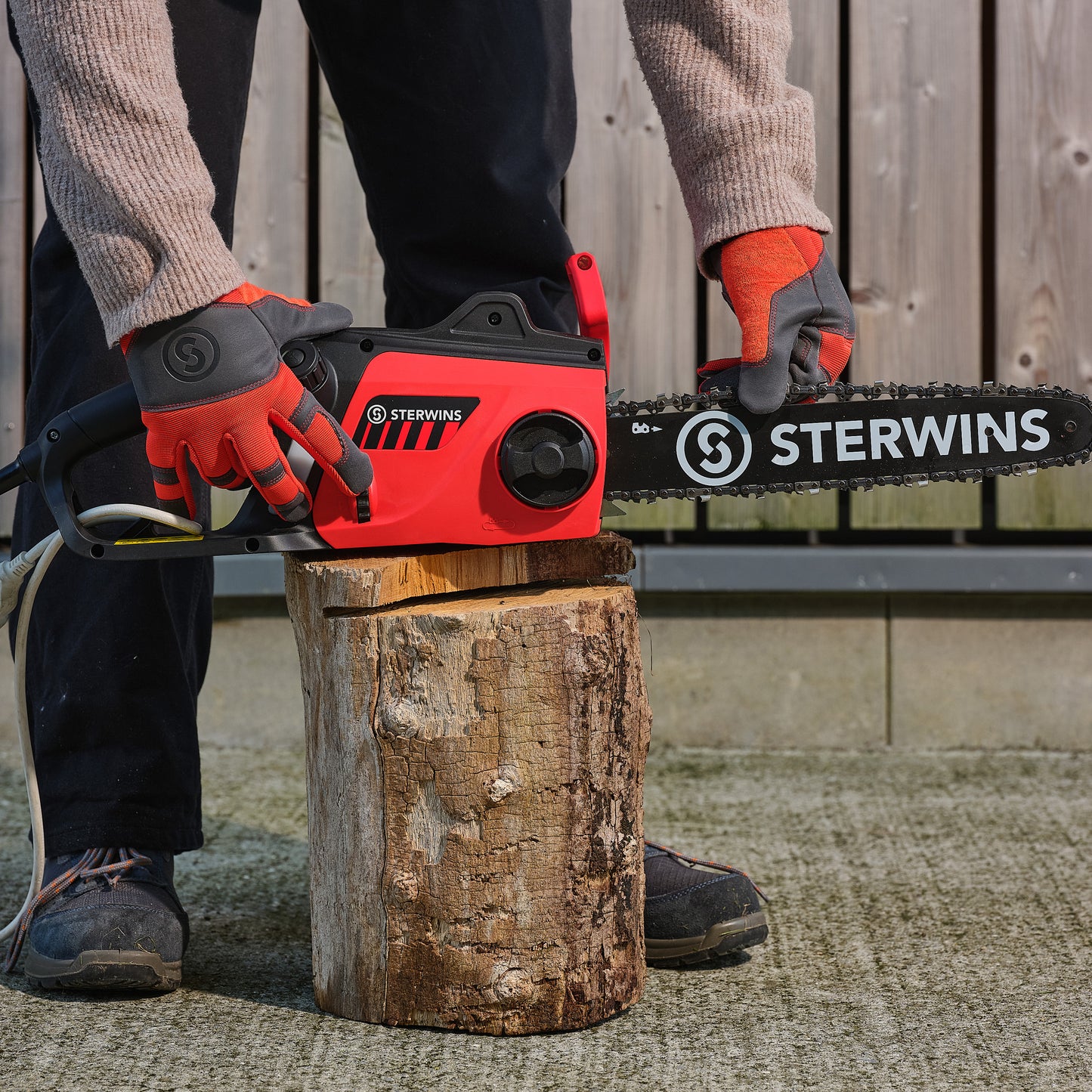 STERWINS 2000W ELECTRIC CHAINSAW 35CM BAR