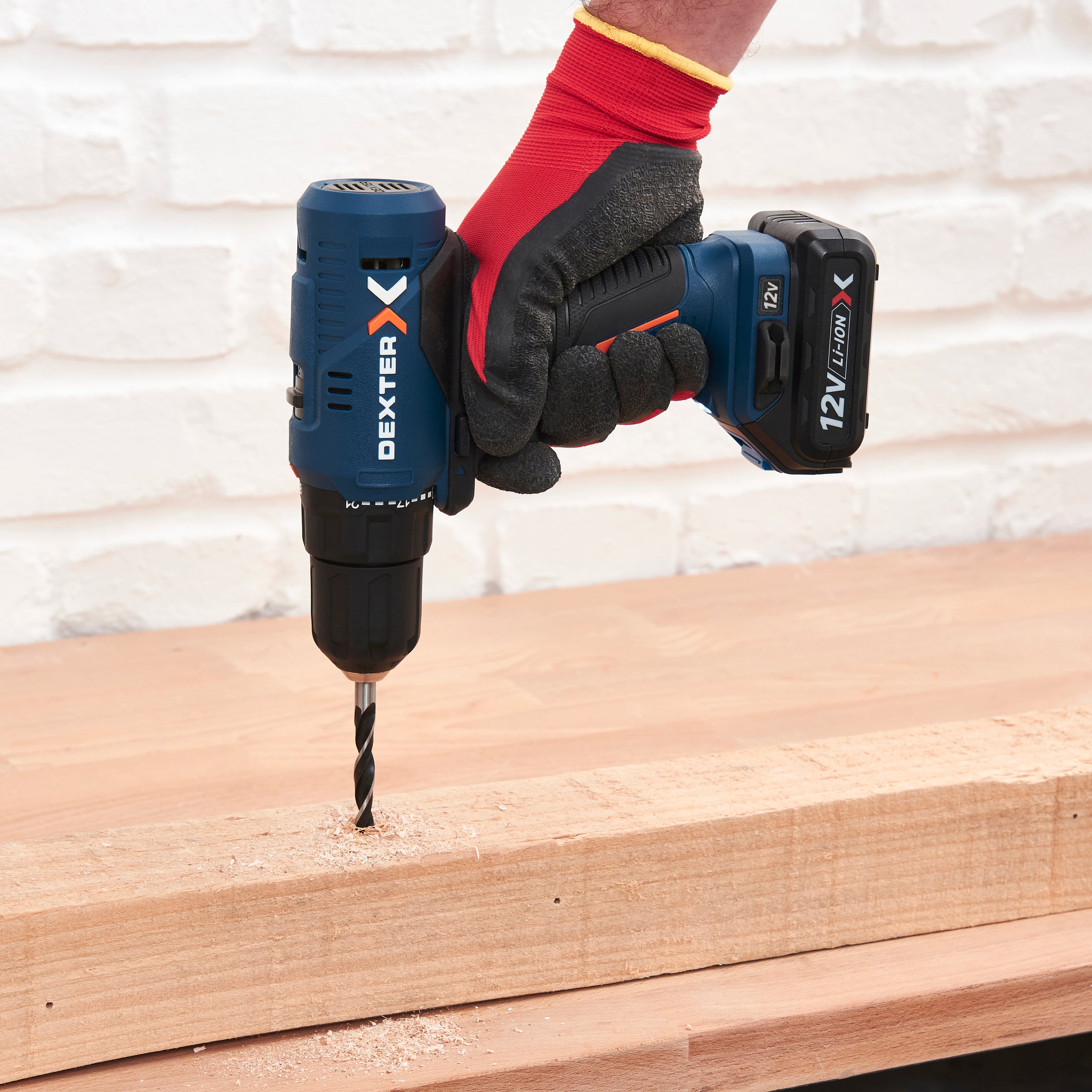 DEXTER 12V 1.5AH CORDLESS DRILL WITH CHARGER