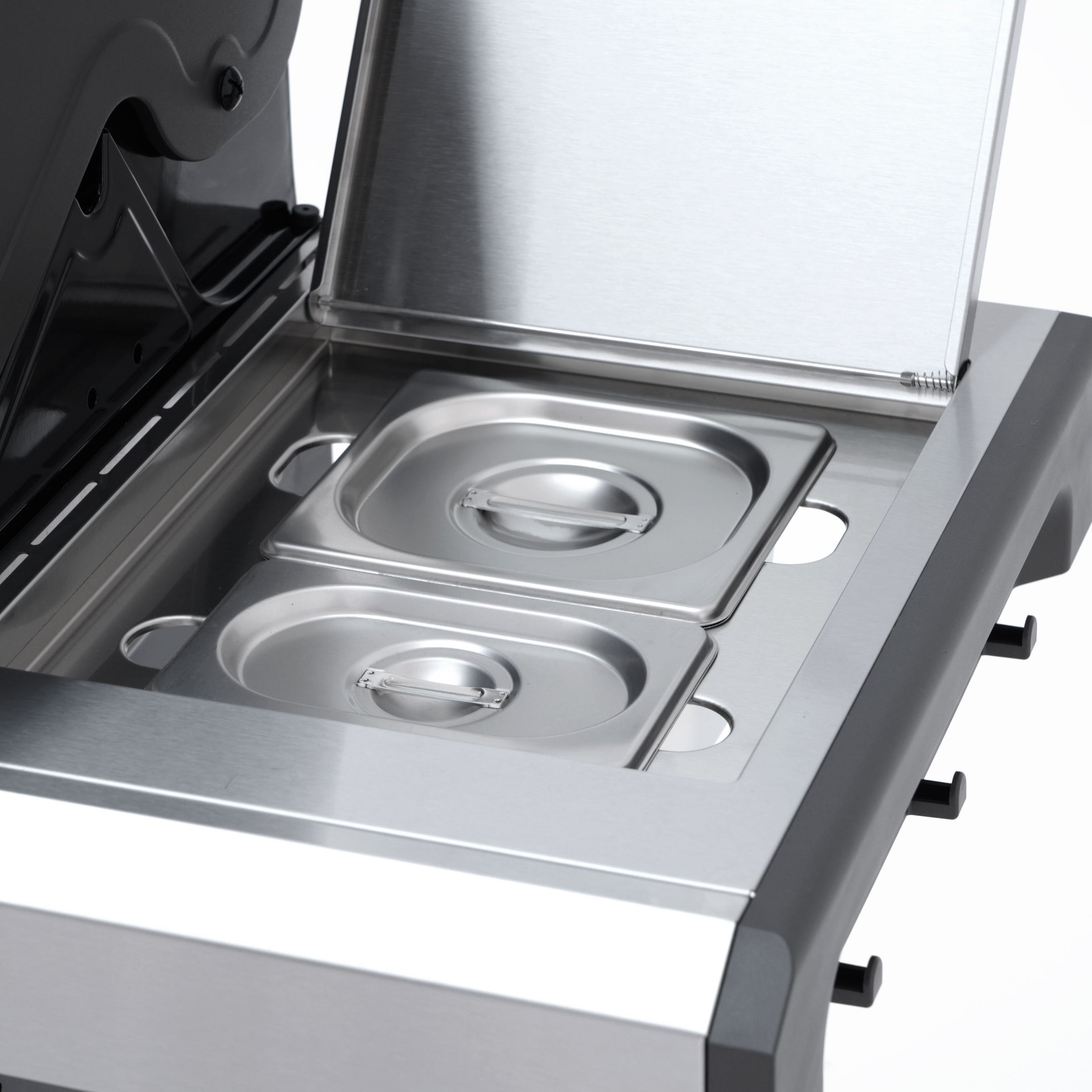 Hudson II 3-burner gas barbecue + 1 in Naterial stainless steel