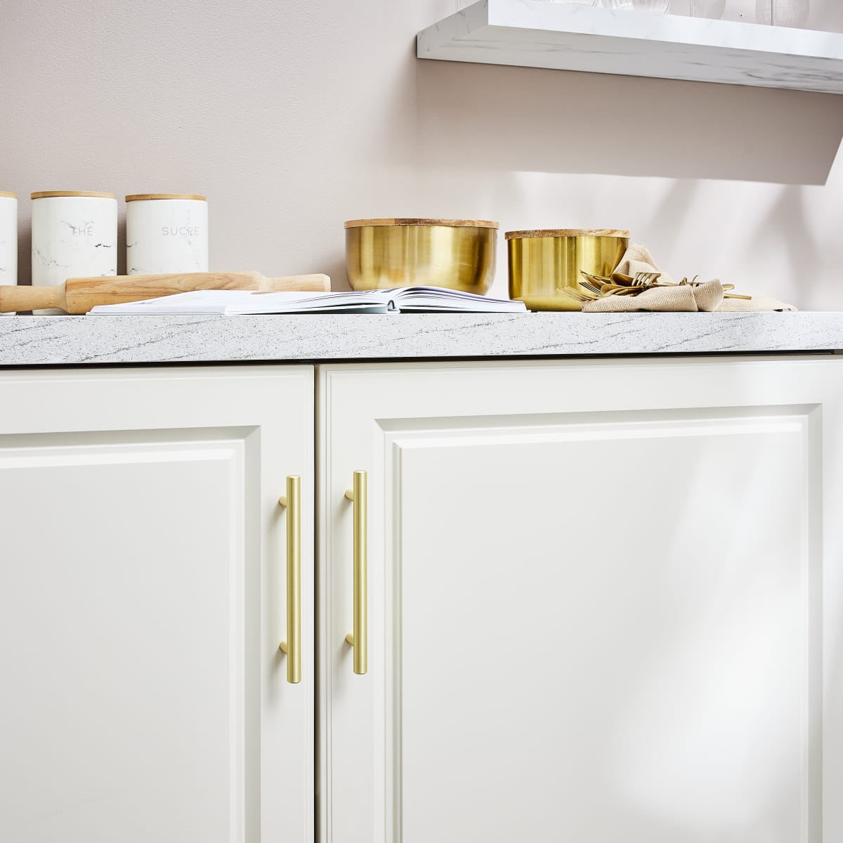 1 HANDLE SARA 128 MM CENTRE DISTANCE IN MATT BRUSHED BRASS