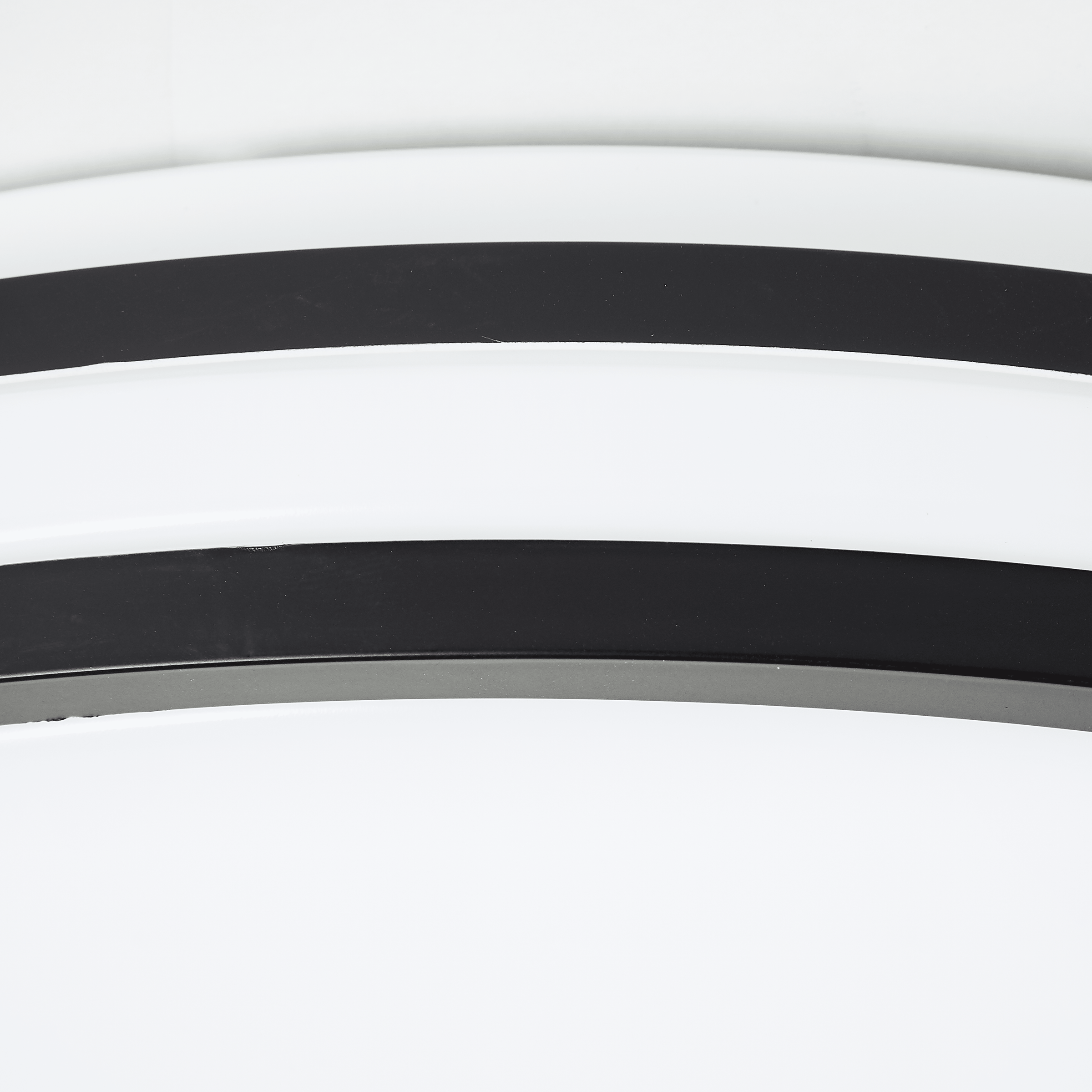 Kosta ceiling light, black and white metal, 40 cm diameter, LED, CCT, dimmable