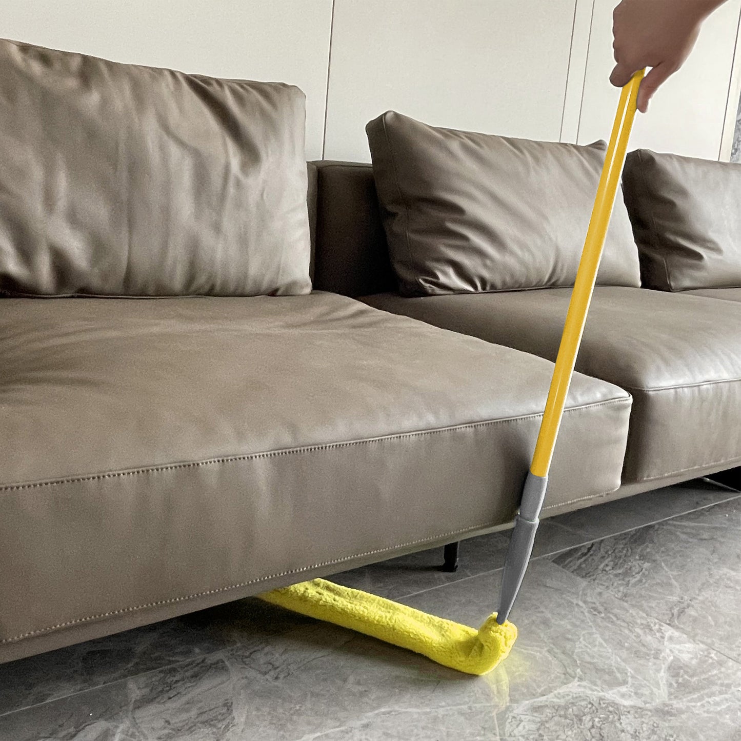 FLEXIBLE MICROFIBER BRUSH FOR RADIATORS CM 65